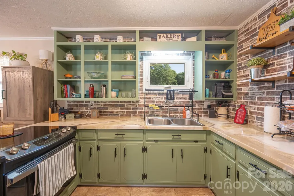 1928 Marigold Lane Hudson NC 28638