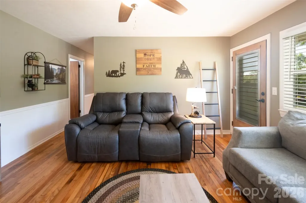1928 Marigold Lane Hudson NC 28638