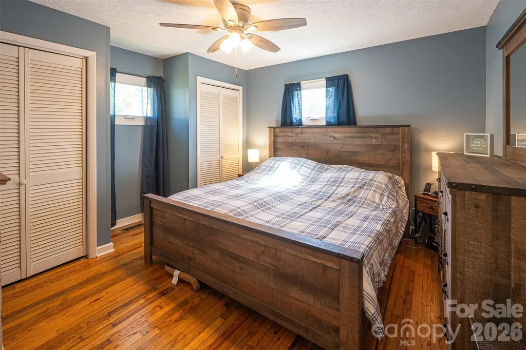 1928 Marigold Lane Hudson NC 28638