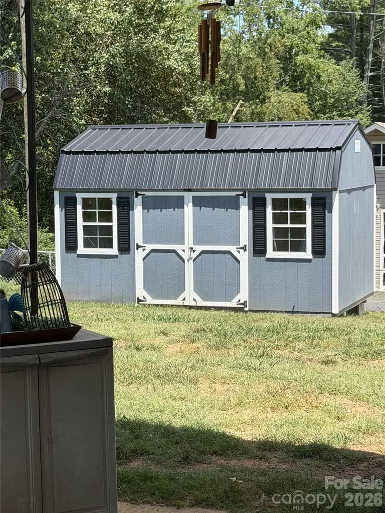 1928 Marigold Lane Hudson NC 28638