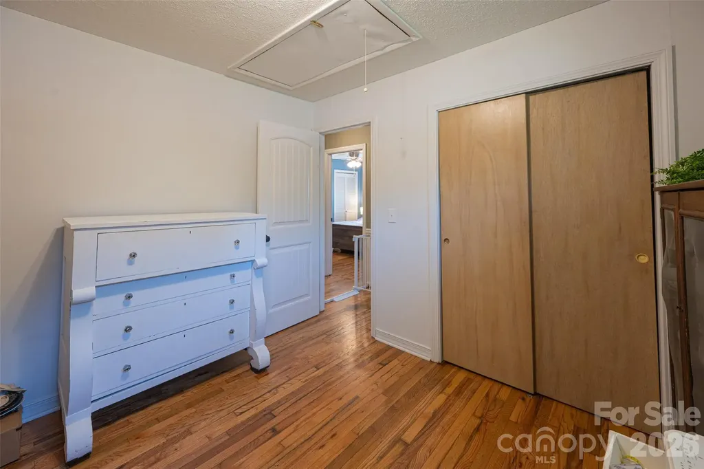 1928 Marigold Lane Hudson NC 28638