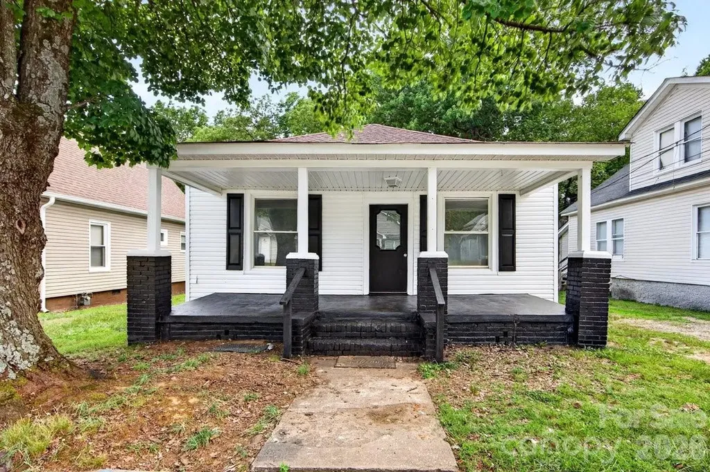525 E Cemetery Street Salisbury NC 28144