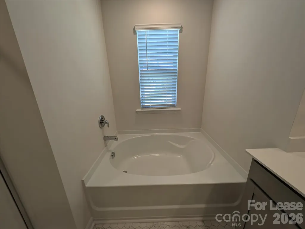 2167 Vanderlyn Street Monroe NC 28112