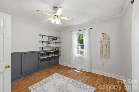 1320 Tom Fox Street Morganton NC 28655
