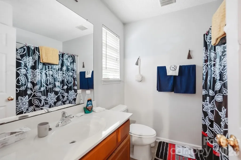 10618 Pointed Leaf Court Charlotte NC 28213