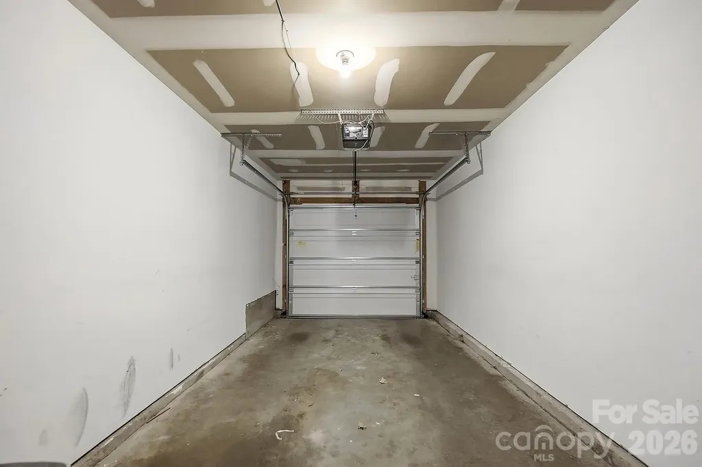 10618 Pointed Leaf Court Charlotte NC 28213