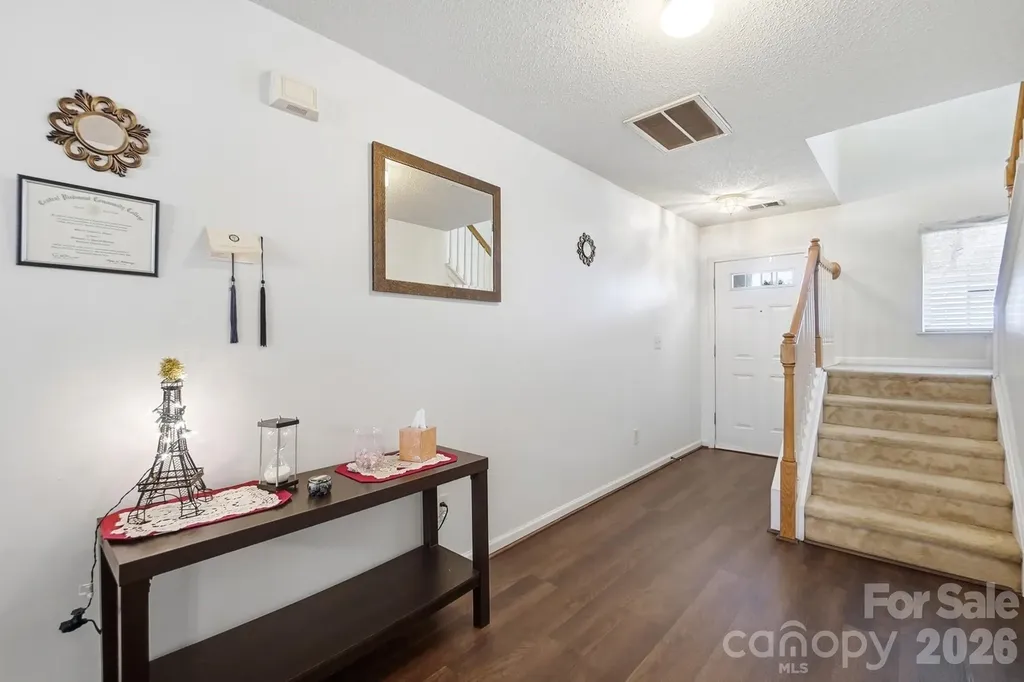 10618 Pointed Leaf Court Charlotte NC 28213