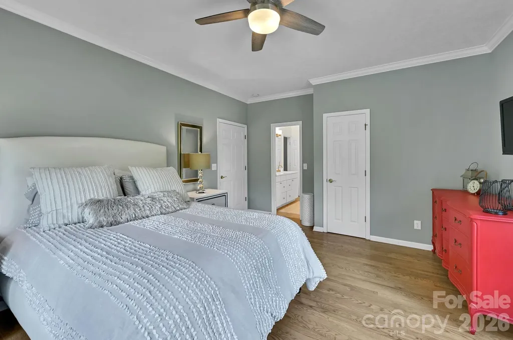 77 Carriage West Drive Hendersonville NC 28791