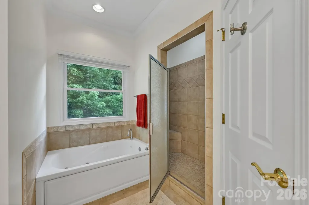 77 Carriage West Drive Hendersonville NC 28791
