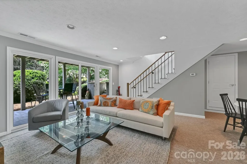 77 Carriage West Drive Hendersonville NC 28791