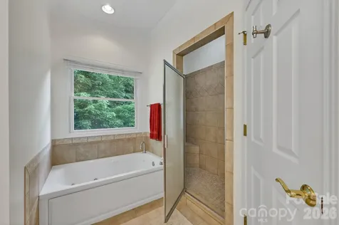 77 Carriage West Drive Hendersonville NC 28791