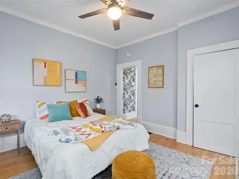 61 Walton Street Asheville NC 28801