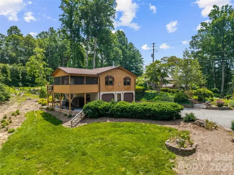6 Kendra Road Hendersonville NC 28792