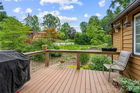 6 Kendra Road Hendersonville NC 28792