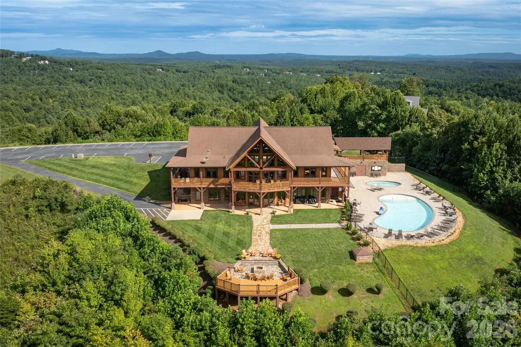 1288 Johns Ridge Parkway Lenoir NC 28645