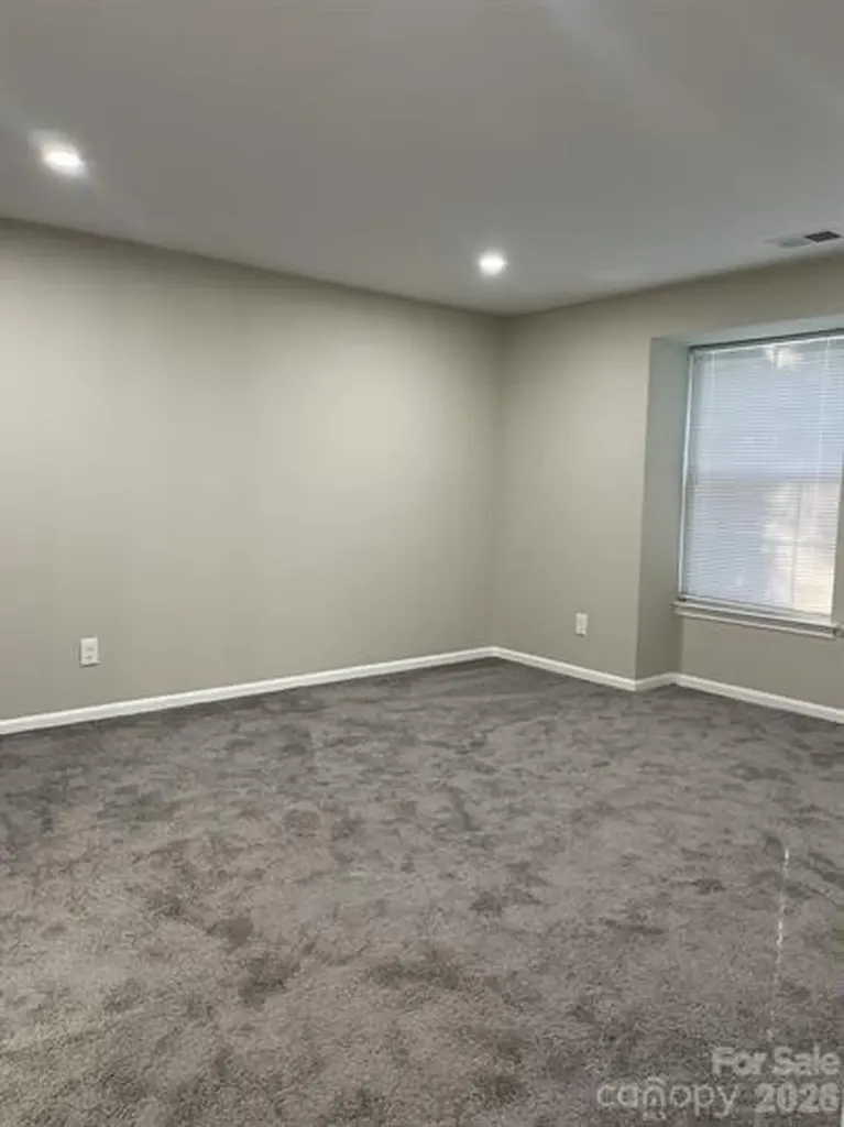 1641 Arlyn Circle Charlotte NC 28213