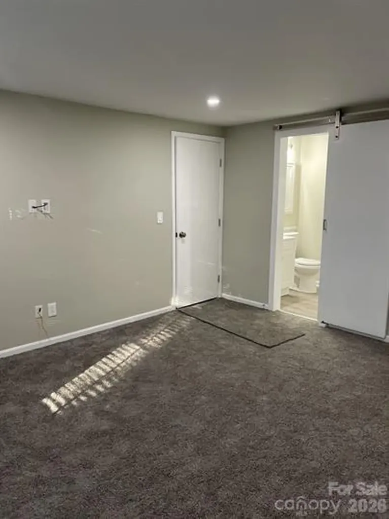 1641 Arlyn Circle Charlotte NC 28213