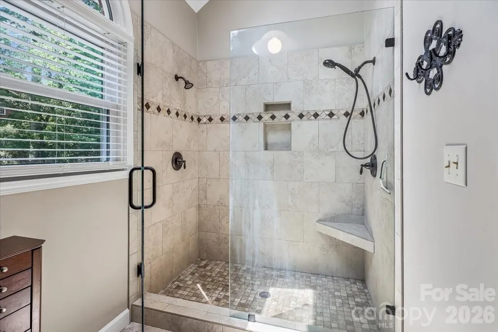 10516 Hollybrook Drive Charlotte NC 28277