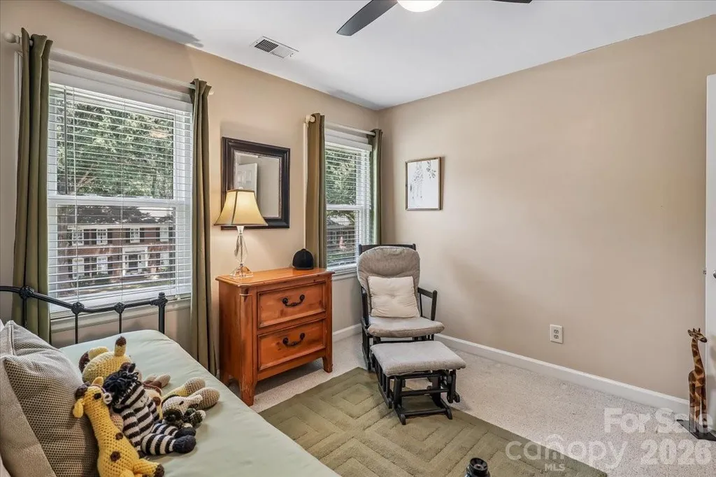 10516 Hollybrook Drive Charlotte NC 28277