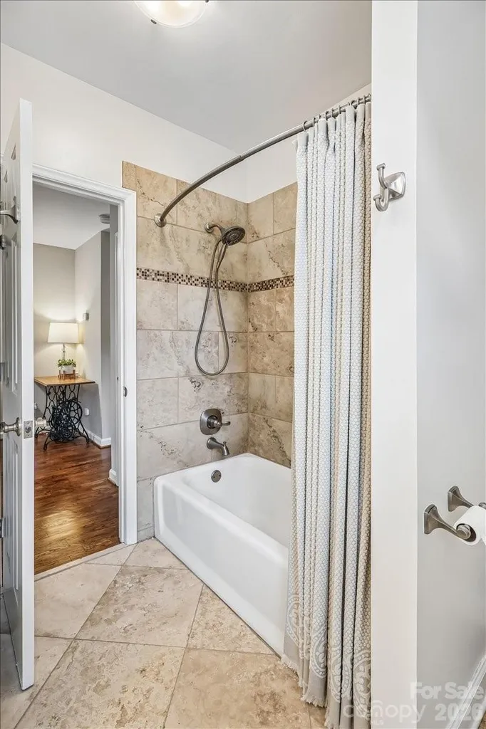 10516 Hollybrook Drive Charlotte NC 28277