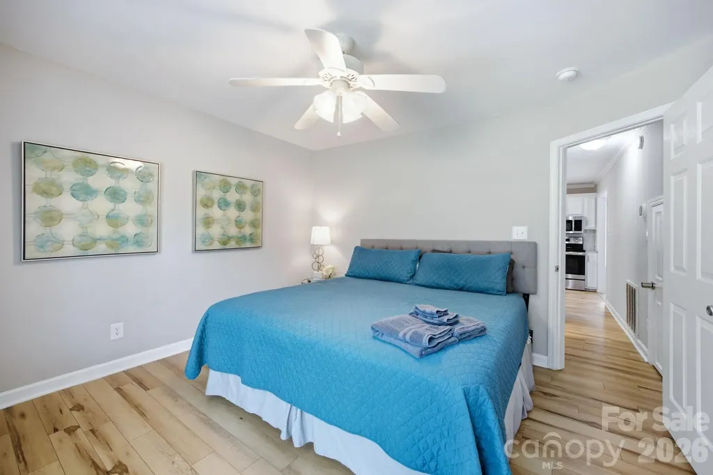 7564 Katherine Drive Denver NC 28037