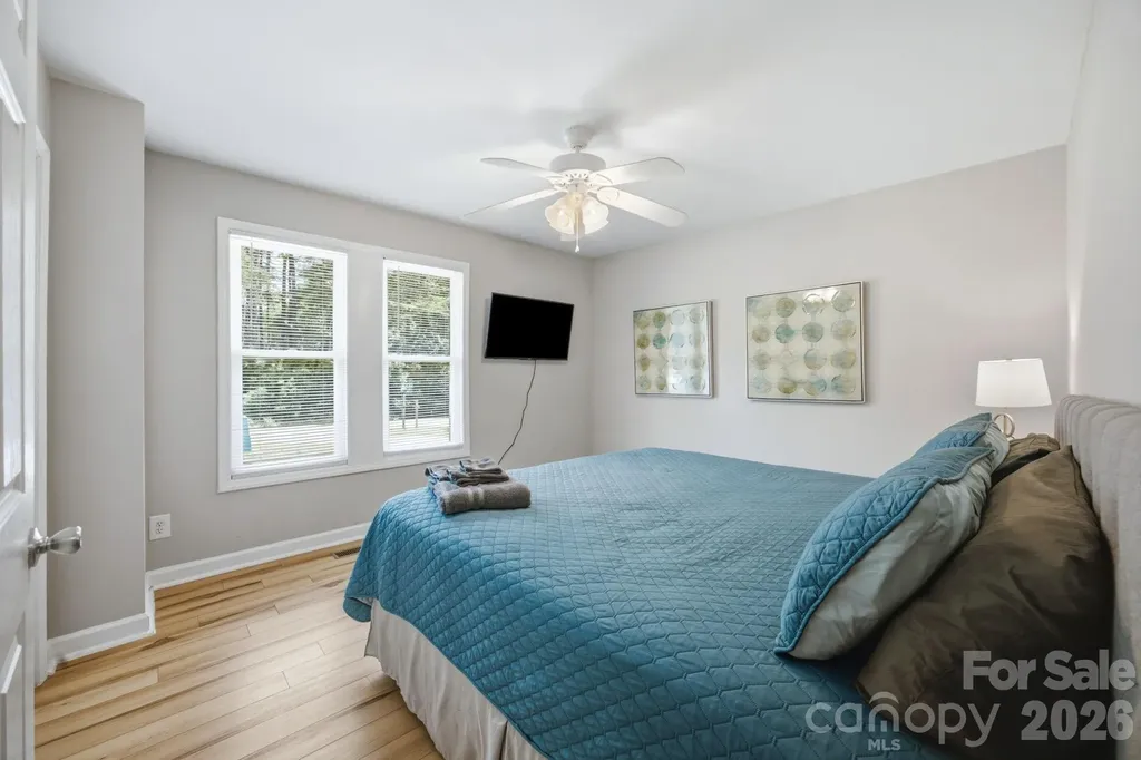 7564 Katherine Drive Denver NC 28037