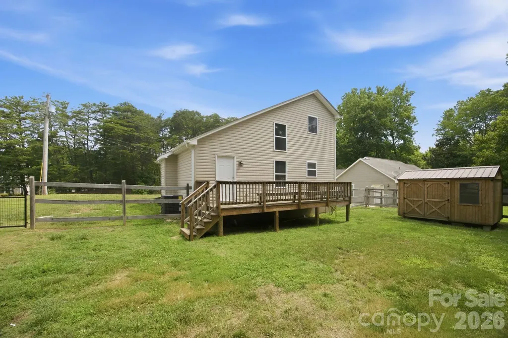 7564 Katherine Drive Denver NC 28037