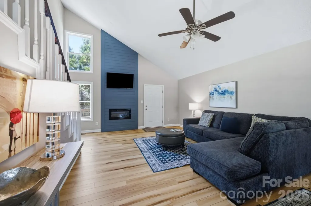 7564 Katherine Drive Denver NC 28037