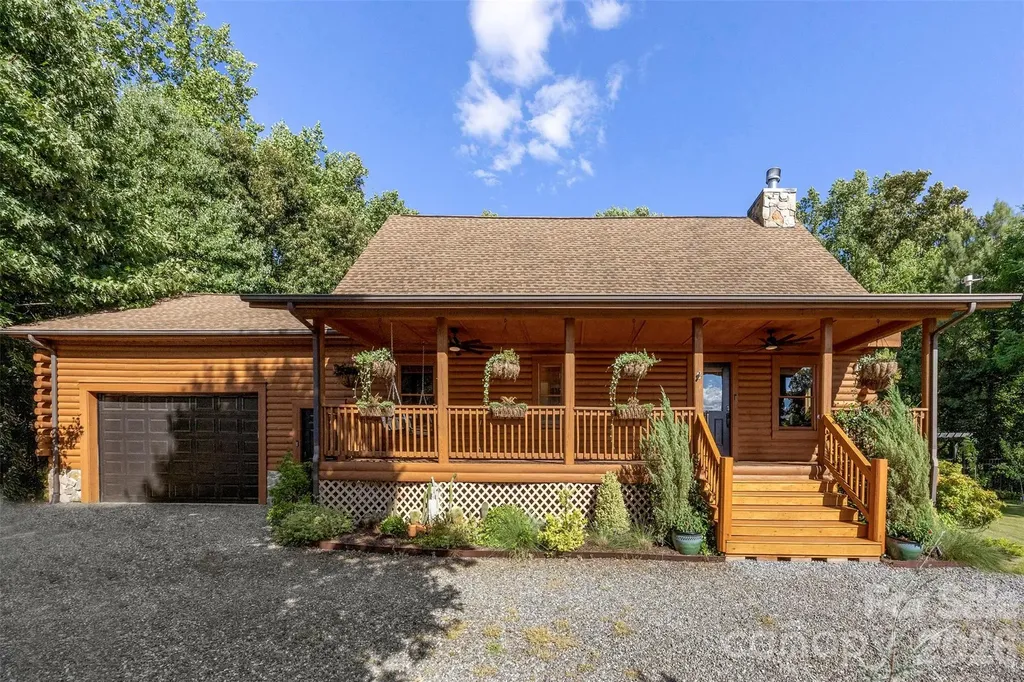 133 Folkstone Road Mooresville NC 28117