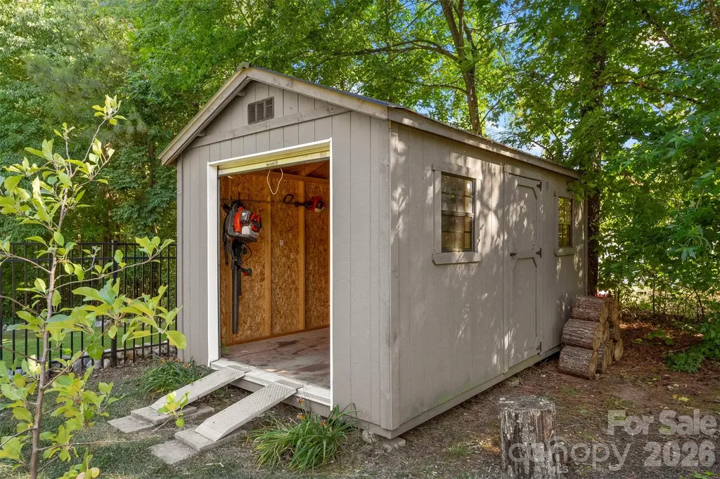 133 Folkstone Road Mooresville NC 28117