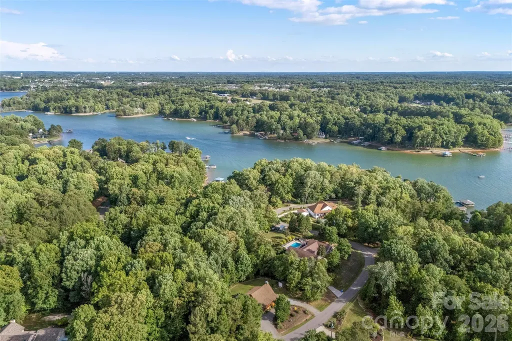 133 Folkstone Road Mooresville NC 28117