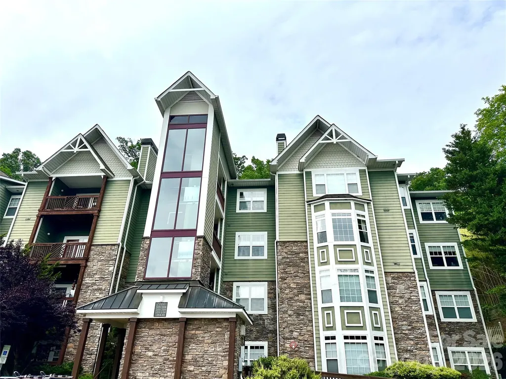 2000 Olde Eastwood Village Boulevard Asheville NC 28803