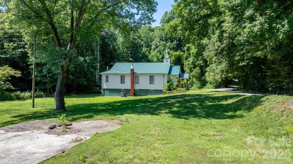 1715 Morningstar Church Road Lenoir NC 28645