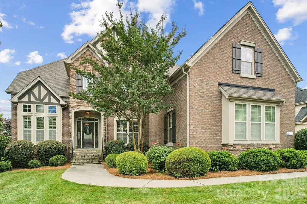 10611 Euclid Avenue NW Concord NC 28027