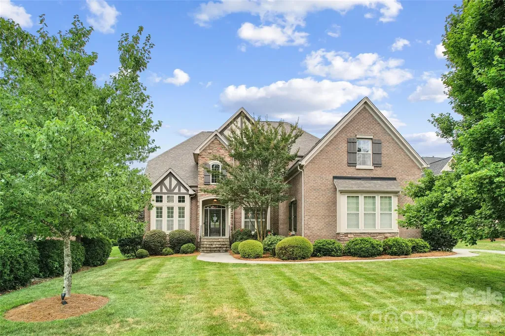 10611 Euclid Avenue NW Concord NC 28027