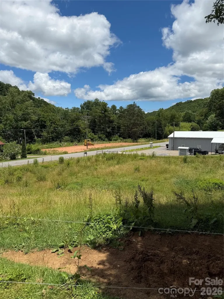 691 Old Balsam Road Waynesville NC 28786