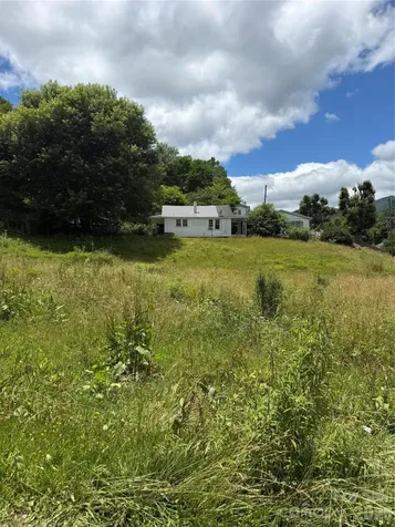 691 Old Balsam Road Waynesville NC 28786