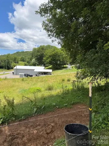 691 Old Balsam Road Waynesville NC 28786