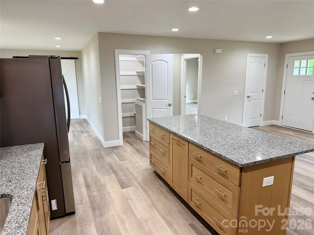6415 Little Mountain Ridge Sherrills Ford NC 28673