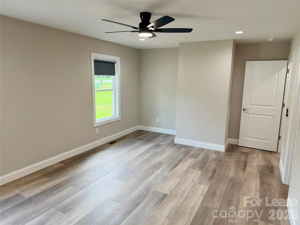 6415 Little Mountain Ridge Sherrills Ford NC 28673