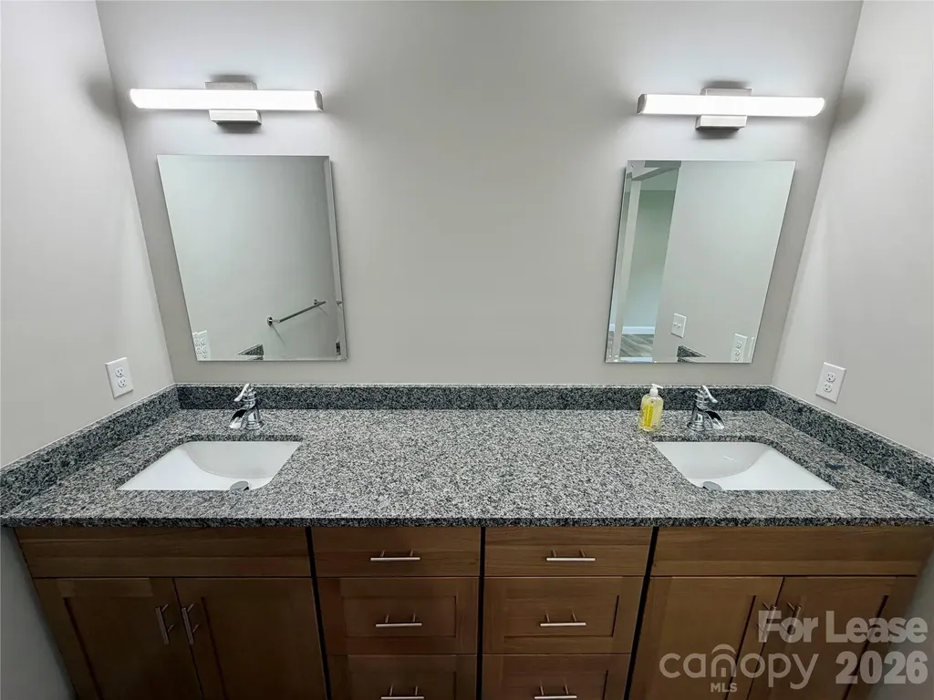 6415 Little Mountain Ridge Sherrills Ford NC 28673