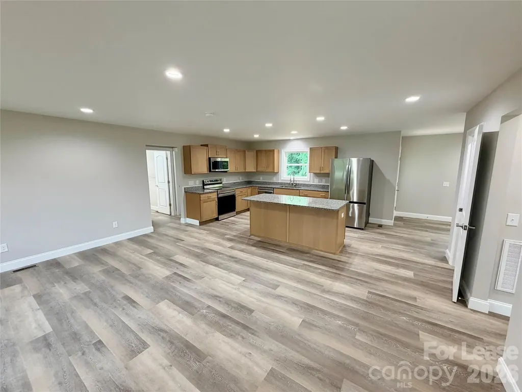 6415 Little Mountain Ridge Sherrills Ford NC 28673