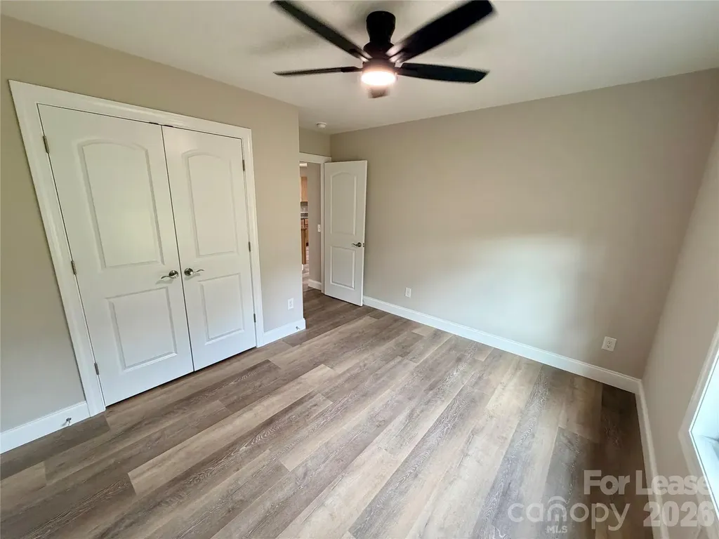 6415 Little Mountain Ridge Sherrills Ford NC 28673