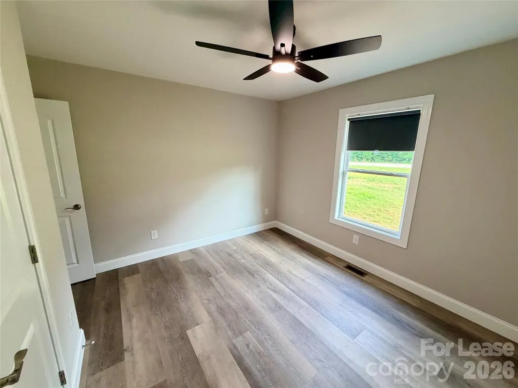 6415 Little Mountain Ridge Sherrills Ford NC 28673