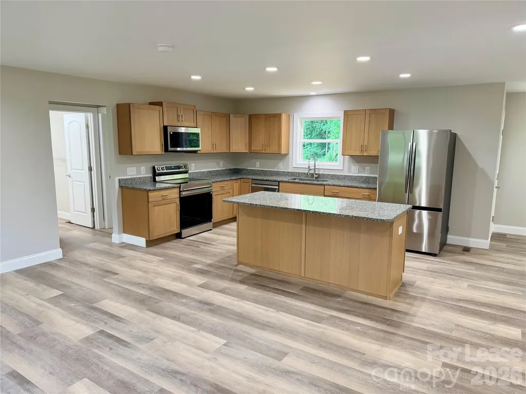 6415 Little Mountain Ridge Sherrills Ford NC 28673