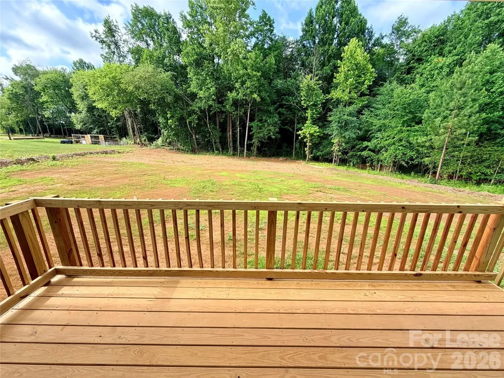 6415 Little Mountain Ridge Sherrills Ford NC 28673