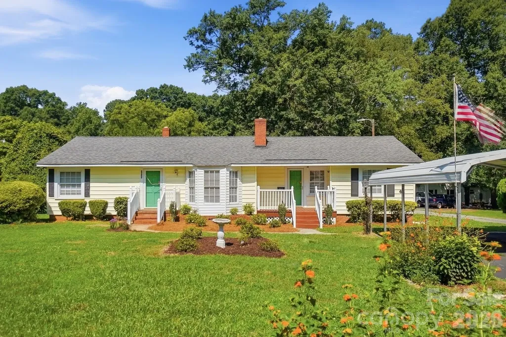 2517 Plum Street Charlotte NC 28269