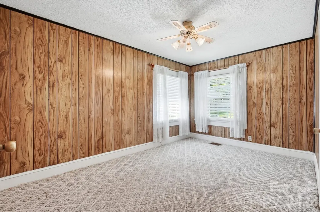 2517 Plum Street Charlotte NC 28269