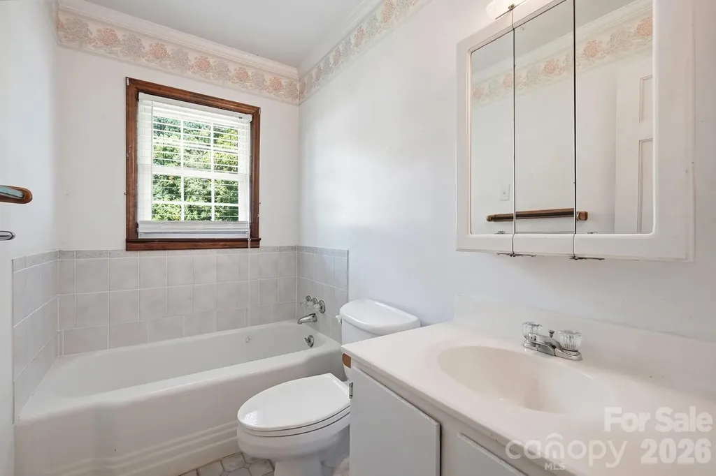 2517 Plum Street Charlotte NC 28269