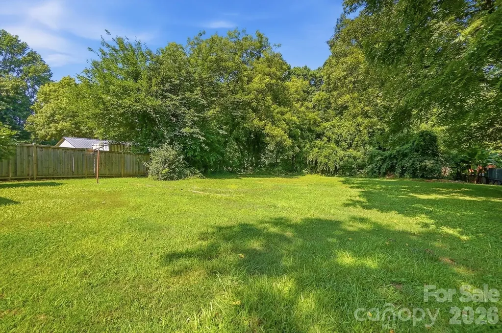2517 Plum Street Charlotte NC 28269